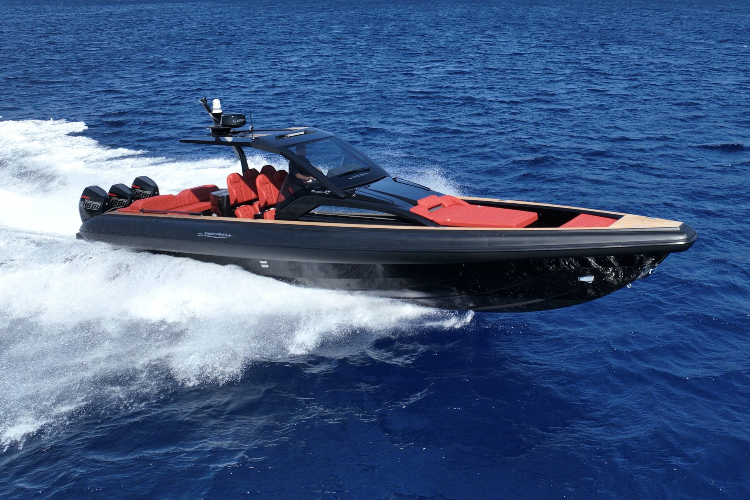 Riginos Yachts & Technohull Join Forces