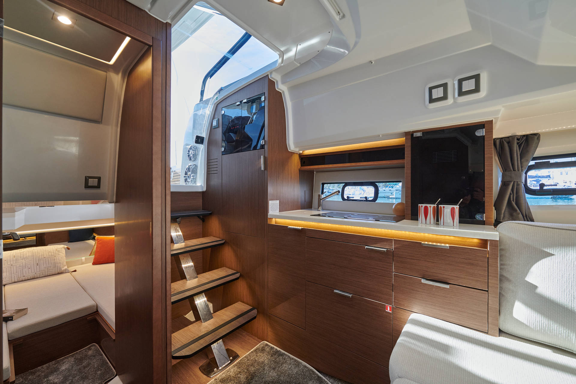 Cap Camarat 10.5 WA Serie 2