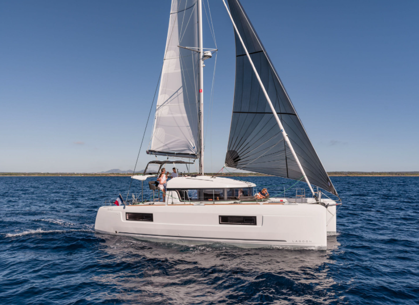 Lagoon 40
