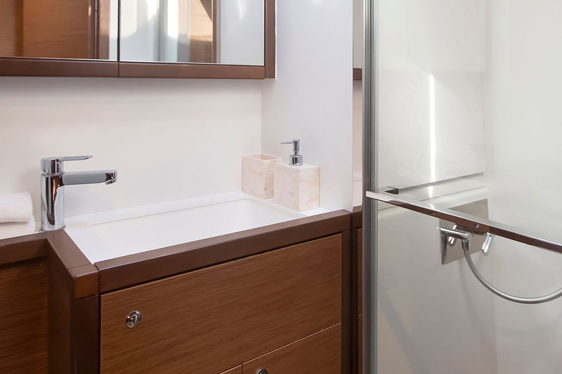 1646082281715_273_IMG_9753.jpg of charter Catamaran Boom, a Lagoon 560