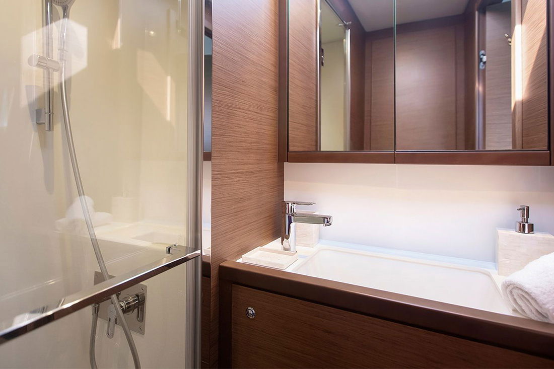 1646082281717_310_IMG_9870.jpg of charter Catamaran Boom, a Lagoon 560