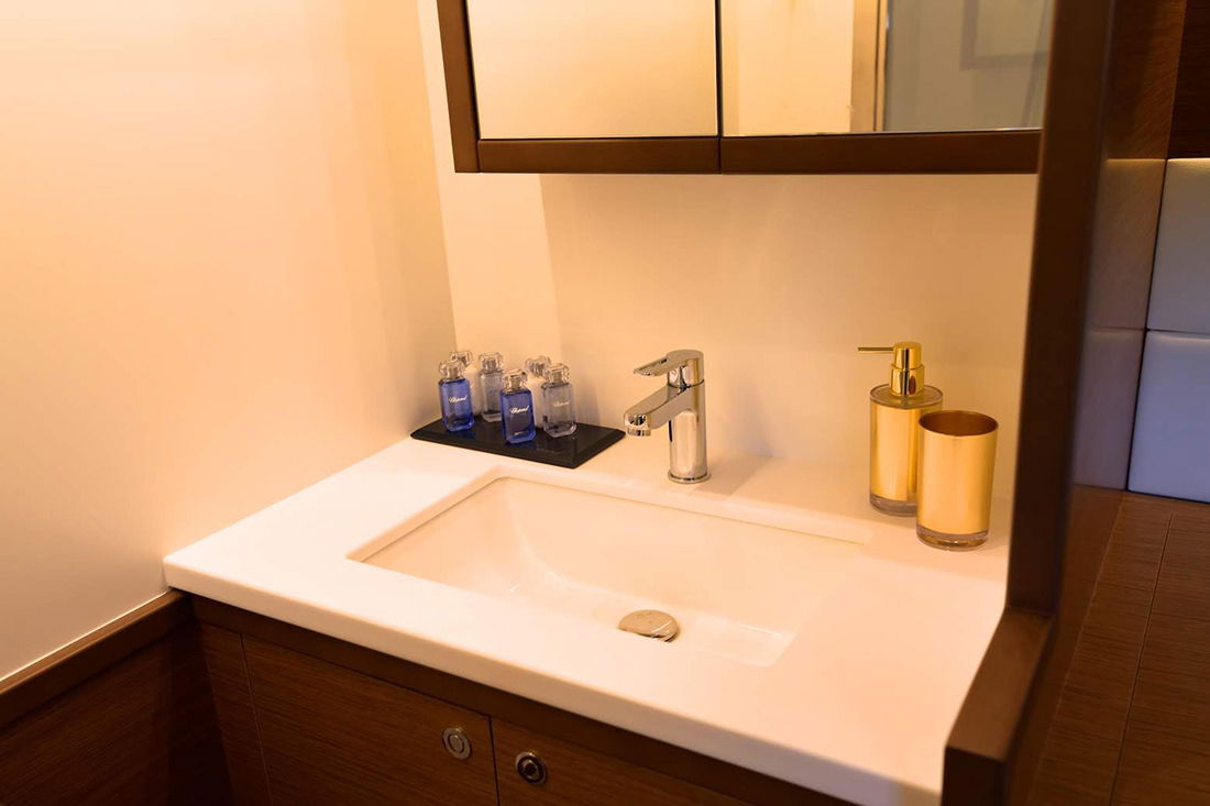 Flo_850_9084.jpg of charter Catamaran Flo, a Lagoon 52