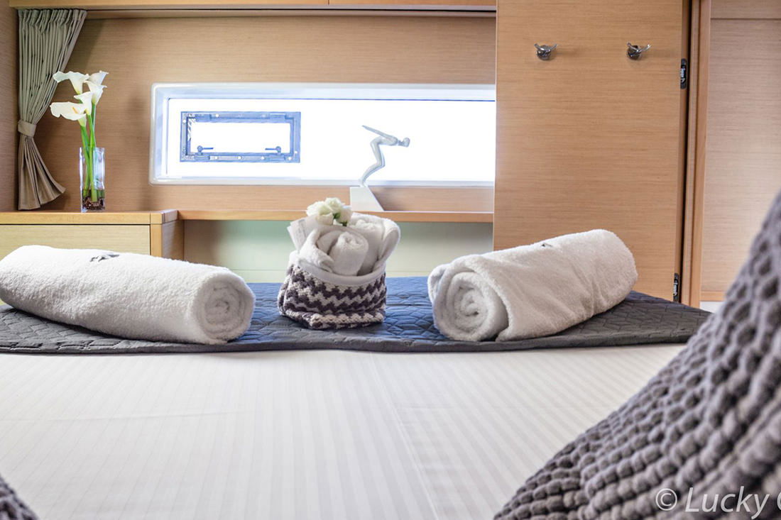 Lucky_Clover_Yachting2021_LuckyClover-cabins_web_4116.jpg of charter Catamaran Lucky Clover, a Lagoon 52