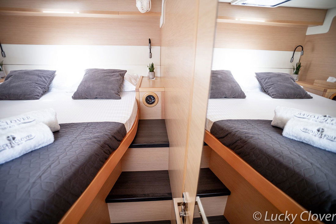 Lucky_Clover_Yachting2021_LuckyClover-cabins_web_4394.jpg of charter Catamaran Lucky Clover, a Lagoon 52