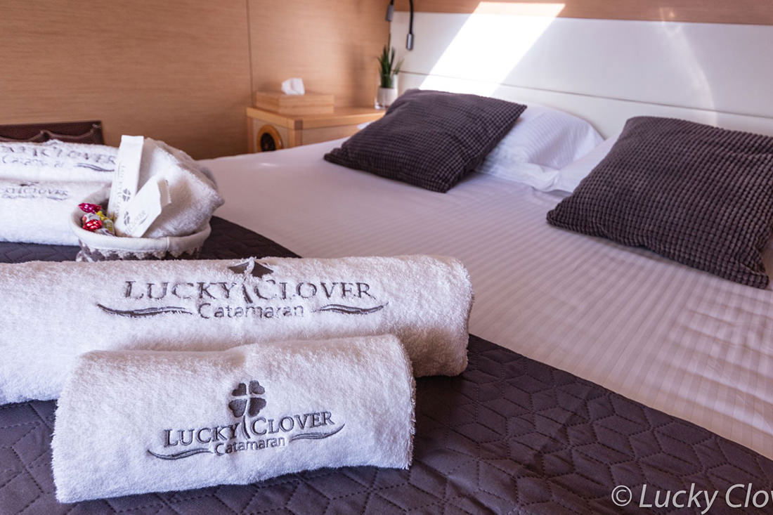 Lucky_Clover_Yachting2021_LuckyClover-cabins_web_4577.jpg of charter Catamaran Lucky Clover, a Lagoon 52