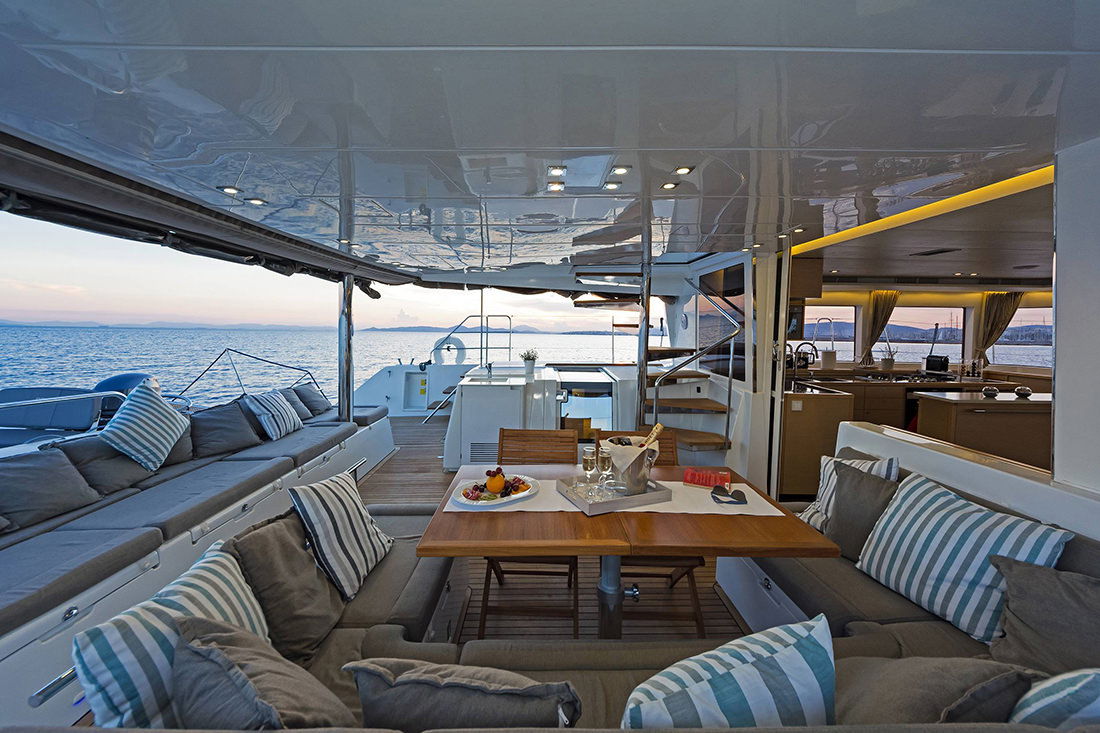 fleet_22e66c6f8dd1d36fc27696d9df865b62.jpg of charter Catamaran Meliti, a Lagoon 560