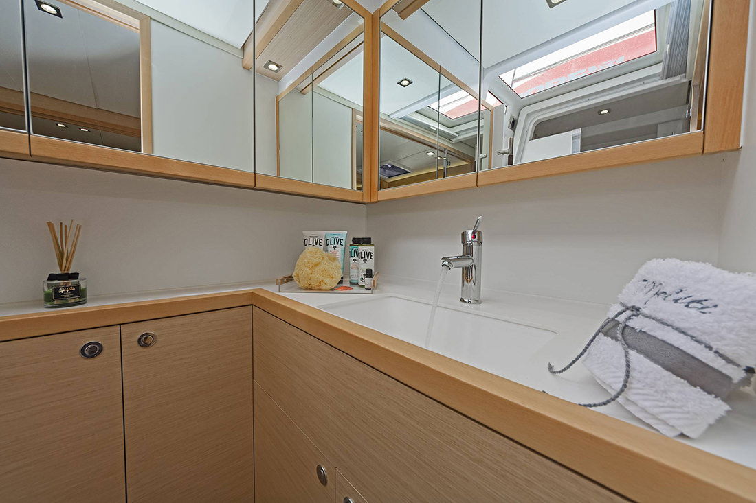 fleet_36484c5f73e8032ac464f6c6017fdbb9.jpg of charter Catamaran Meliti, a Lagoon 560