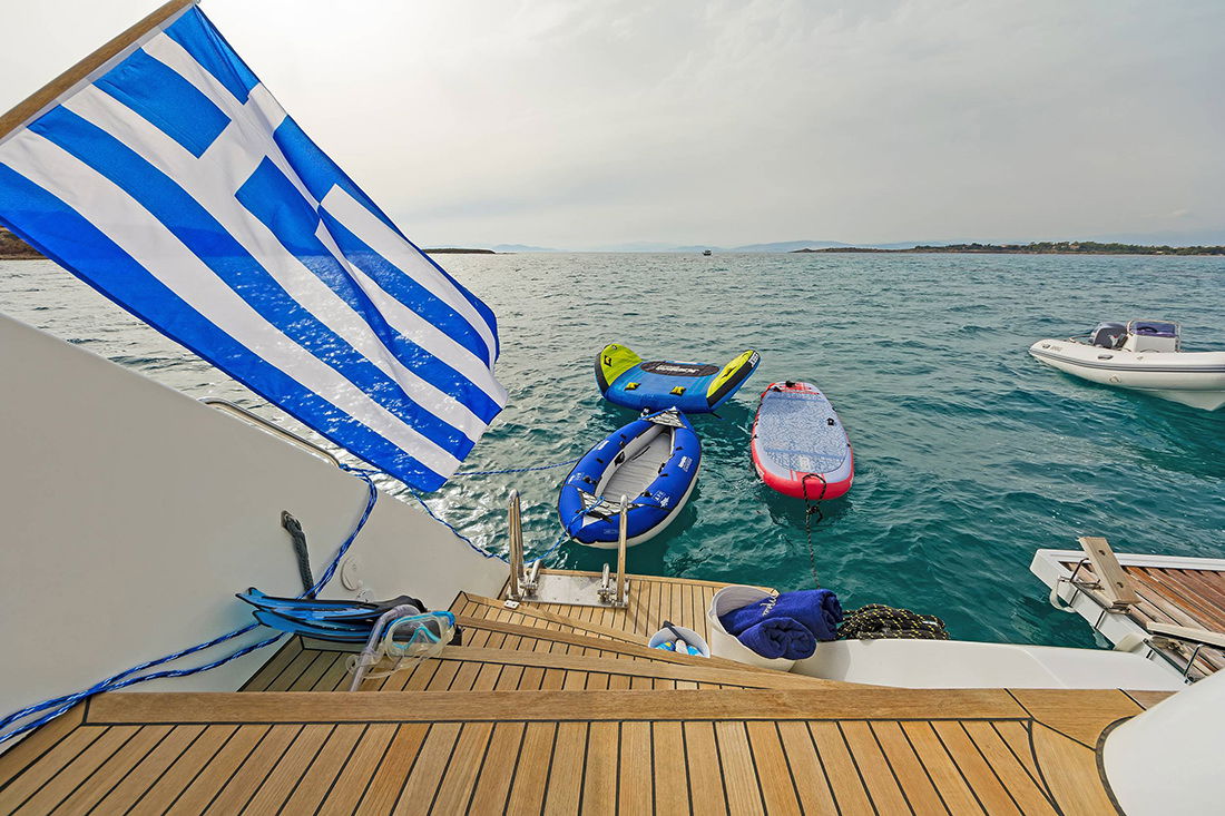 fleet_b2bad4e925558937d6eec36002aefac8.jpg of charter Catamaran Meliti, a Lagoon 560