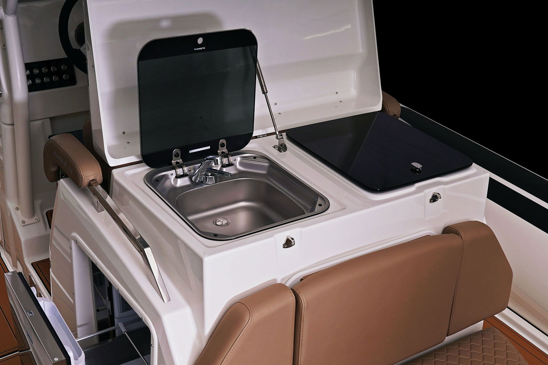 Brig Eagle 10