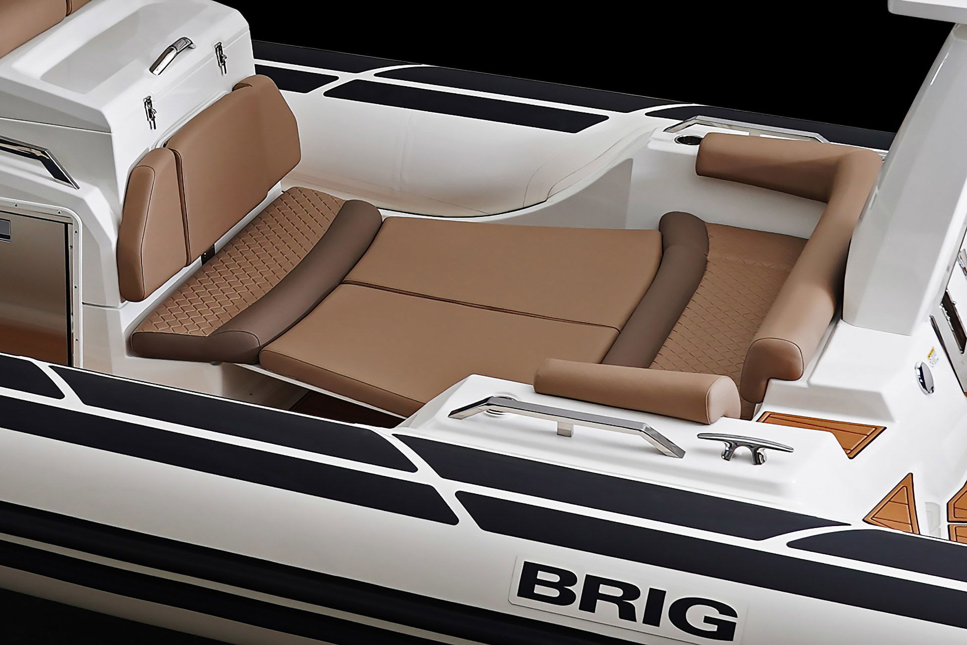 Brig Eagle 10