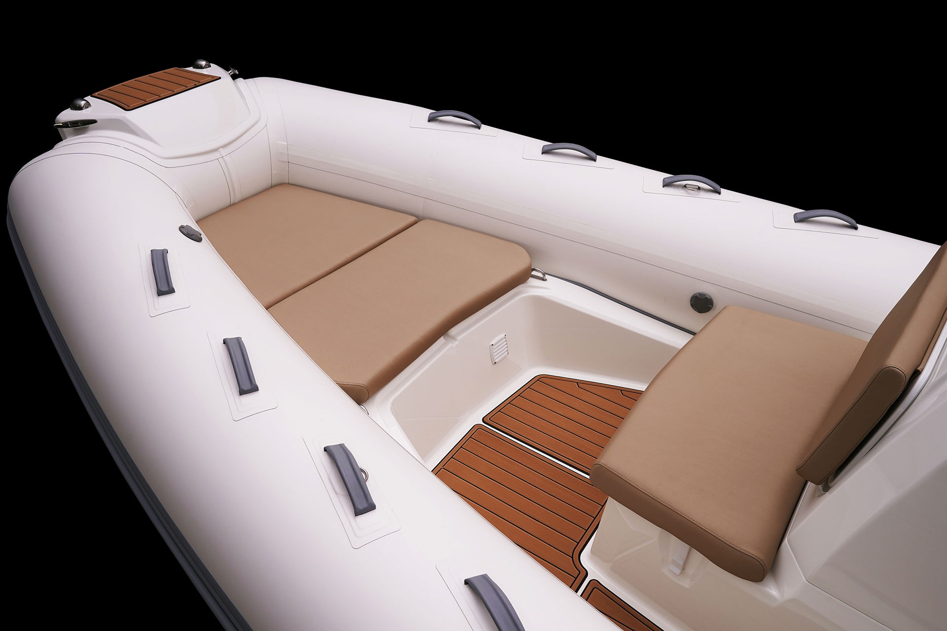 Brig Eagle 6.7