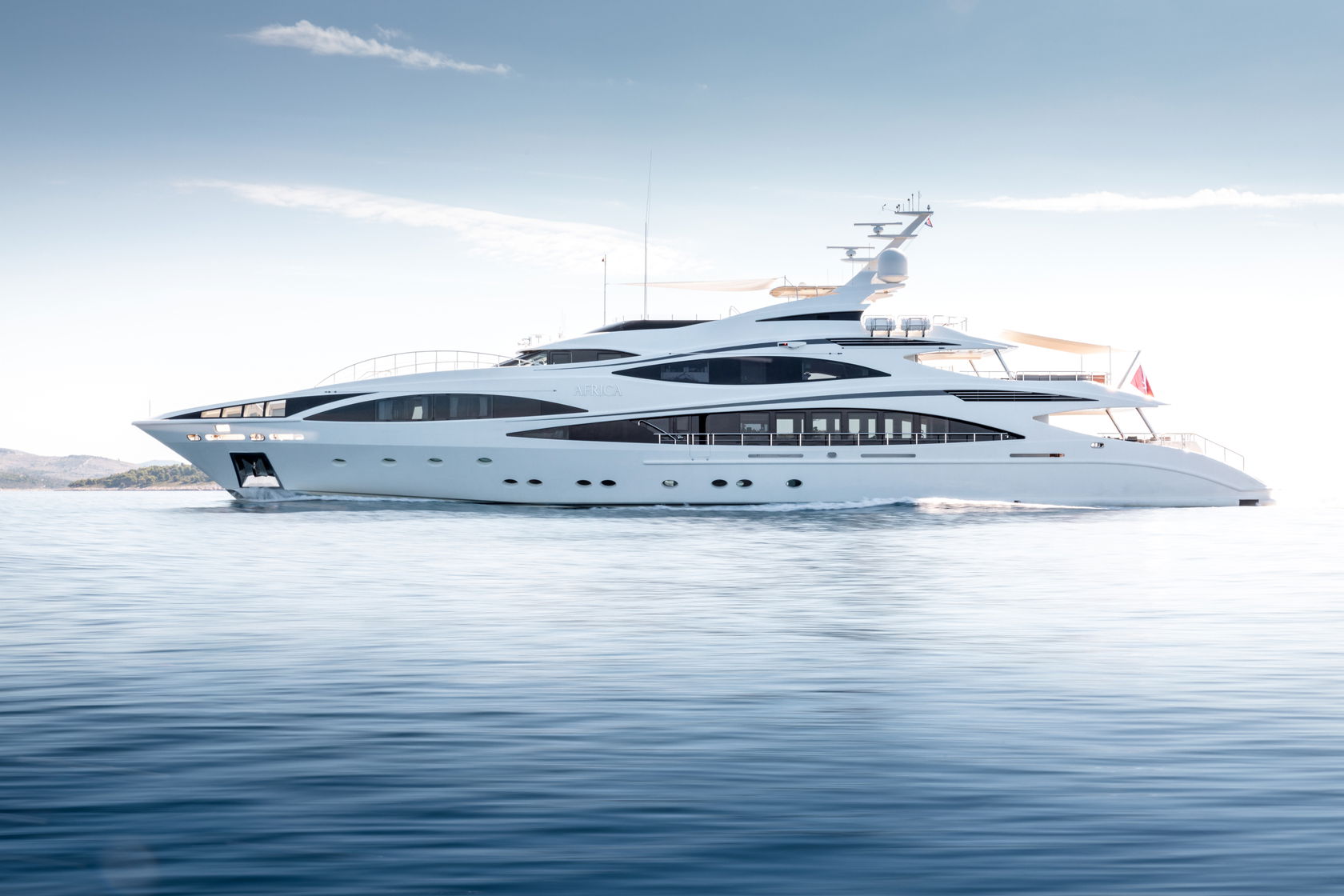 Benetti FB 500