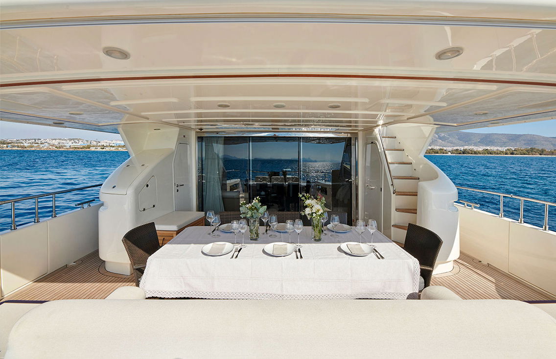 Ferretti 97 Custom Line