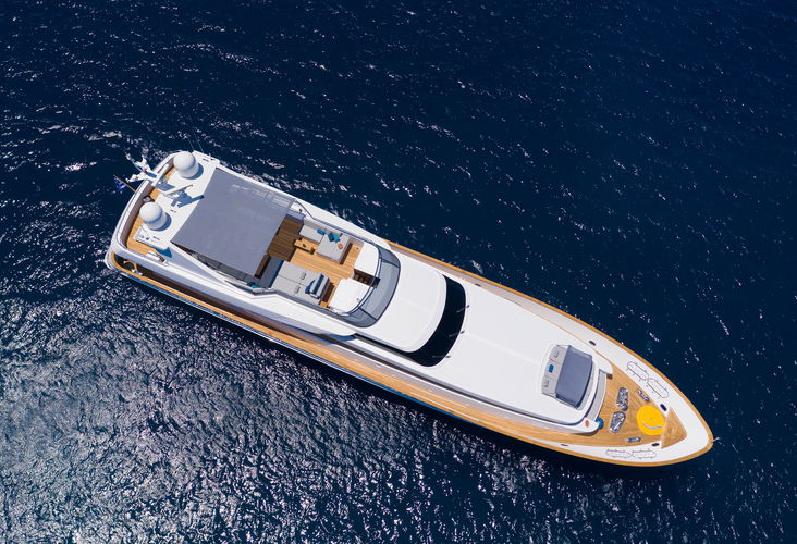 Cantieri di Pisa Akhir 100