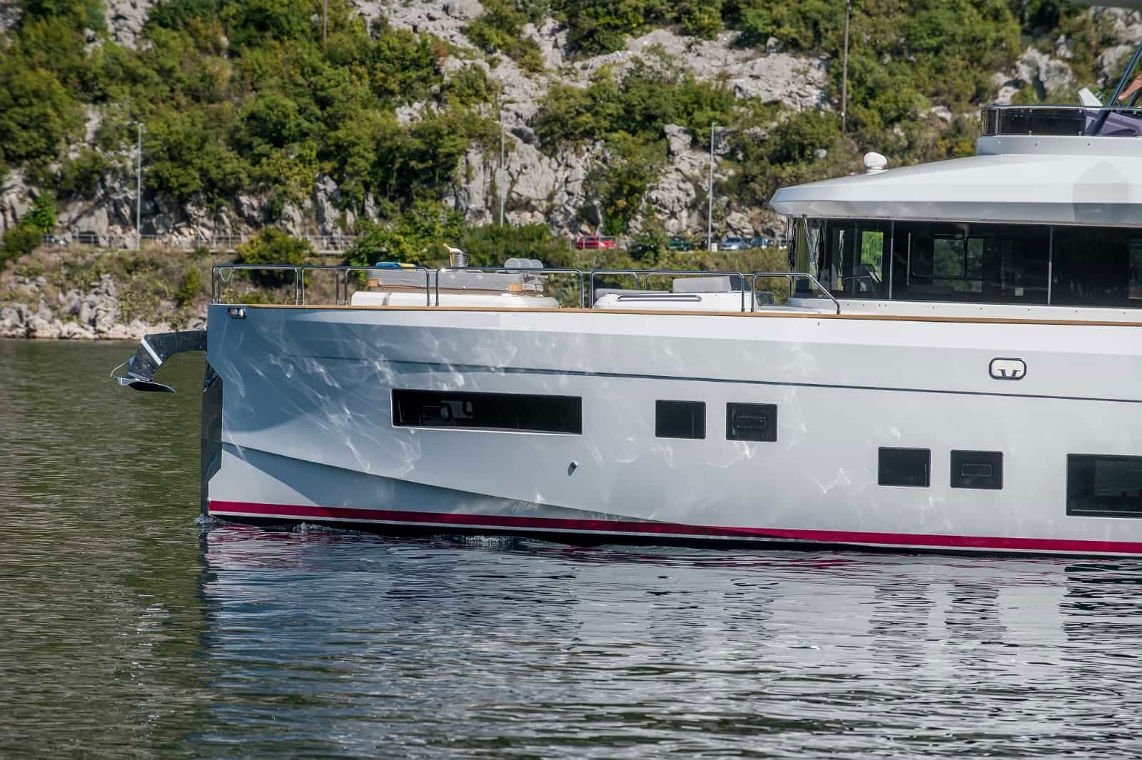 Sirena Marine Yachts 64