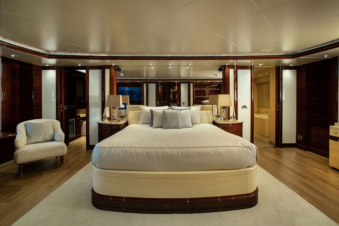 Golden Yachts GY 52