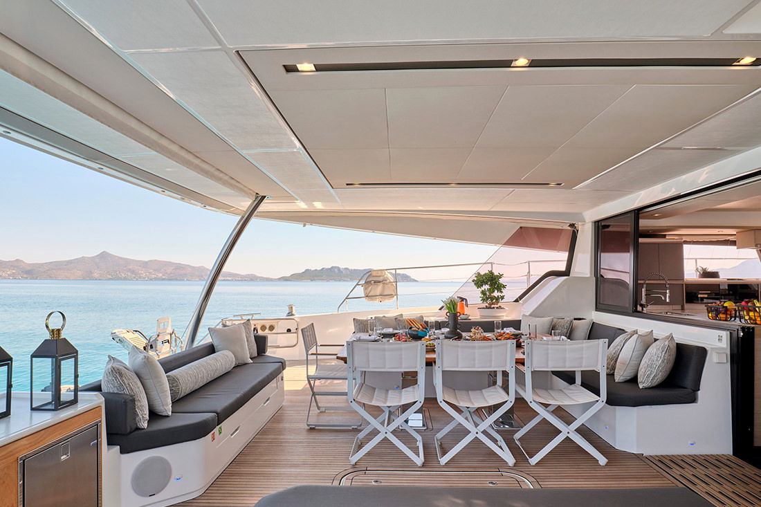 Fountaine Pajot Power 67