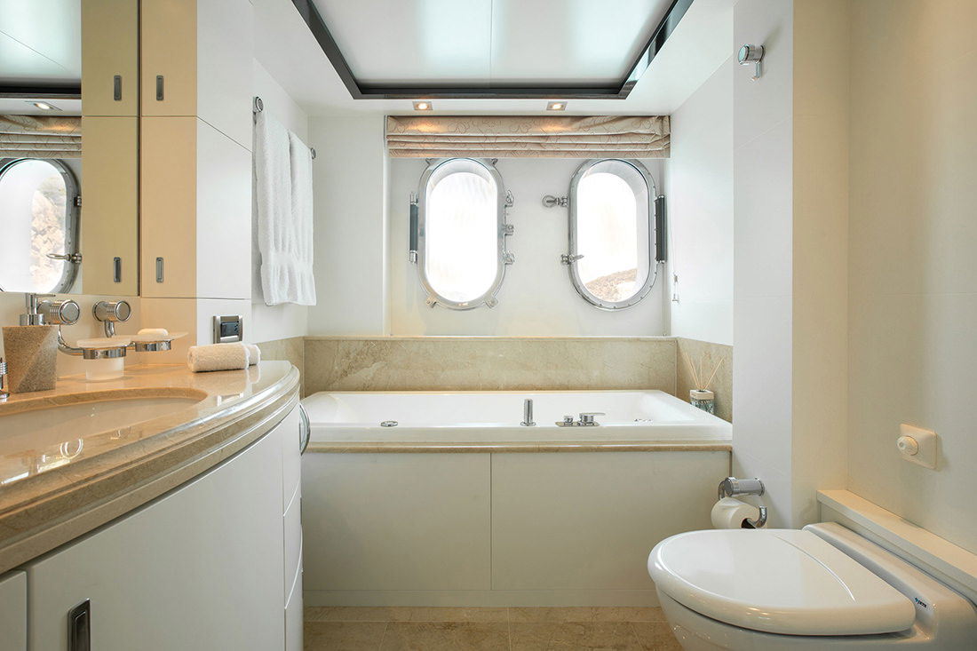 Golden Yachts GY 52