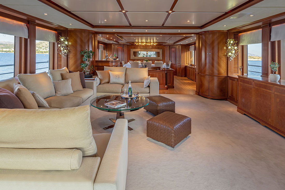Benetti Classic 120