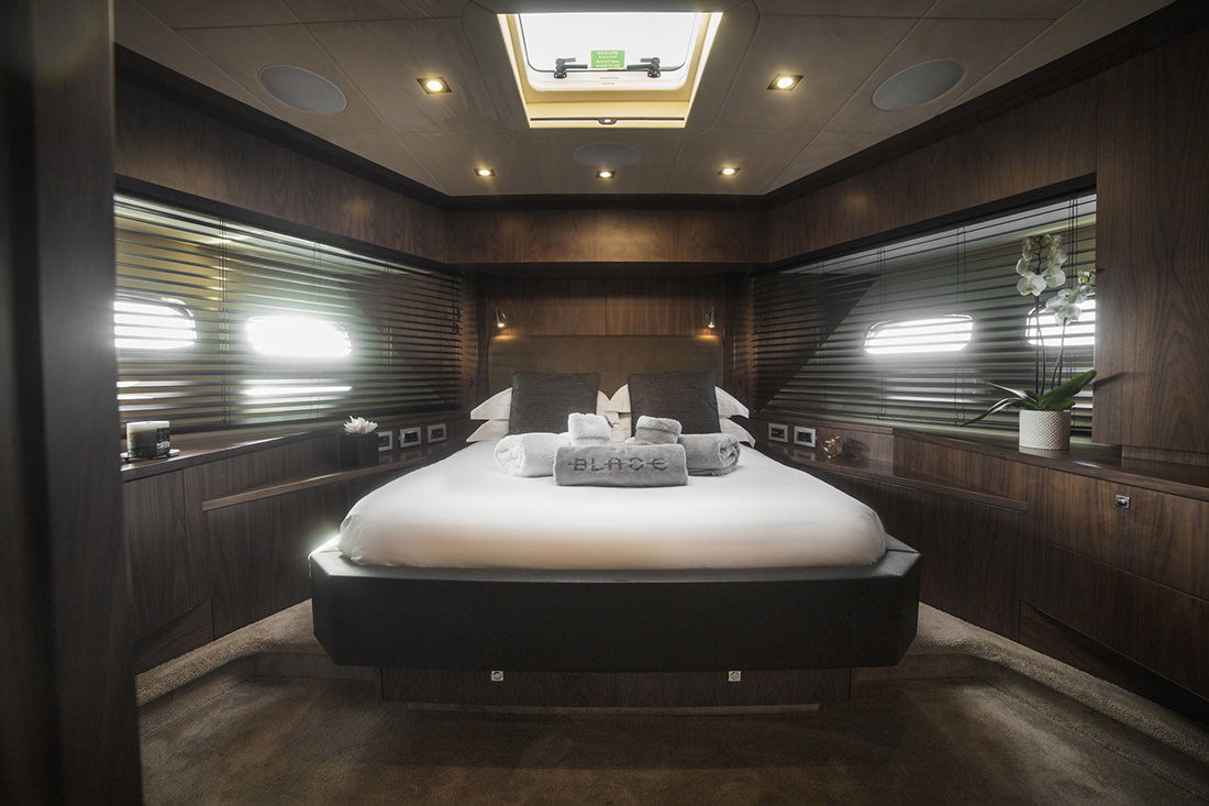 Sunseeker Predator 92