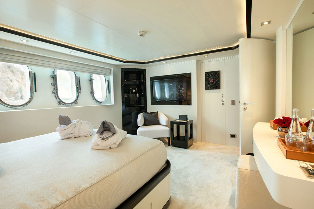 Golden Yachts GY 52