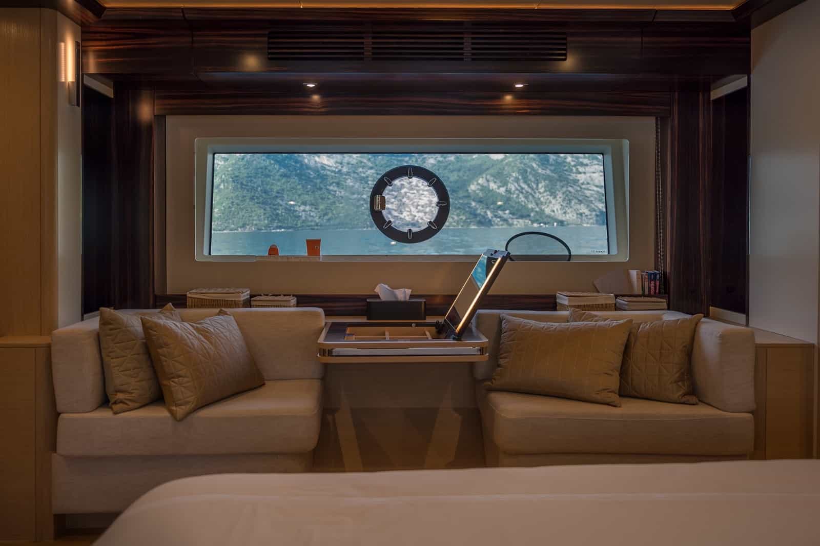 Sirena Marine Yachts 64