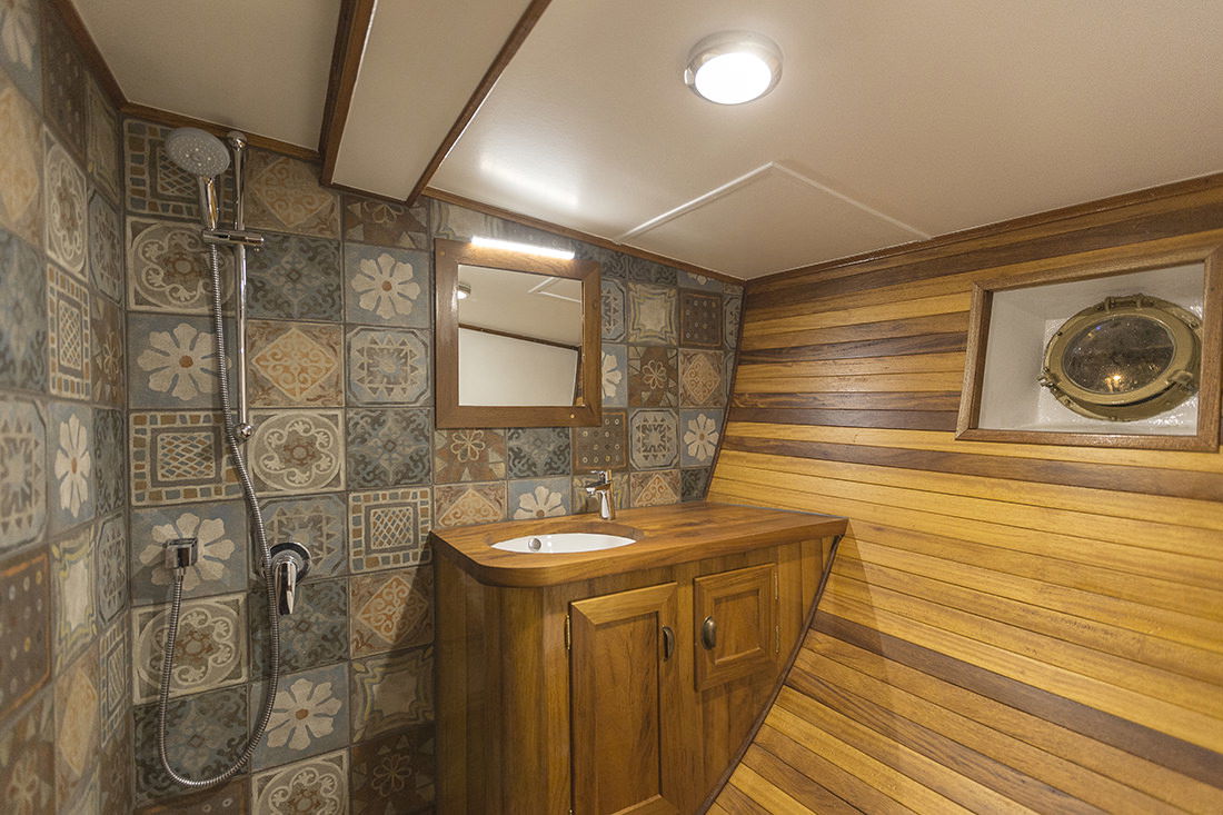 Mavrikos Bros Shipyard Custom