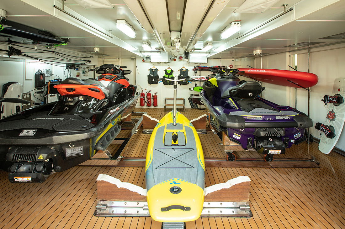 Golden Yachts GY 52