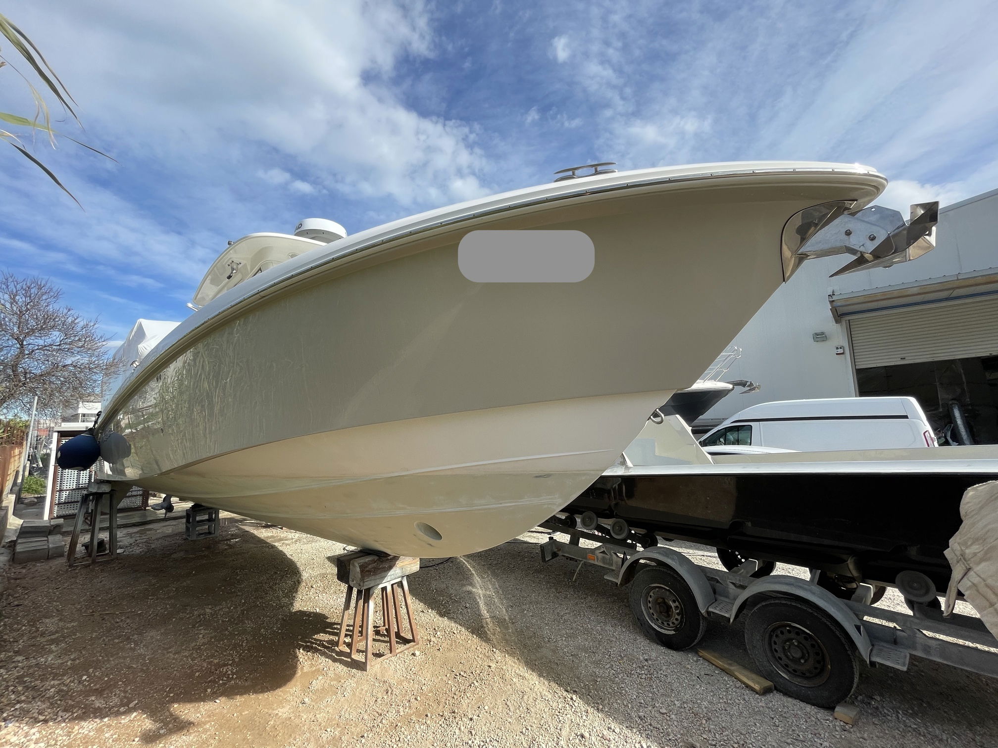 Everglades 325 Pilot