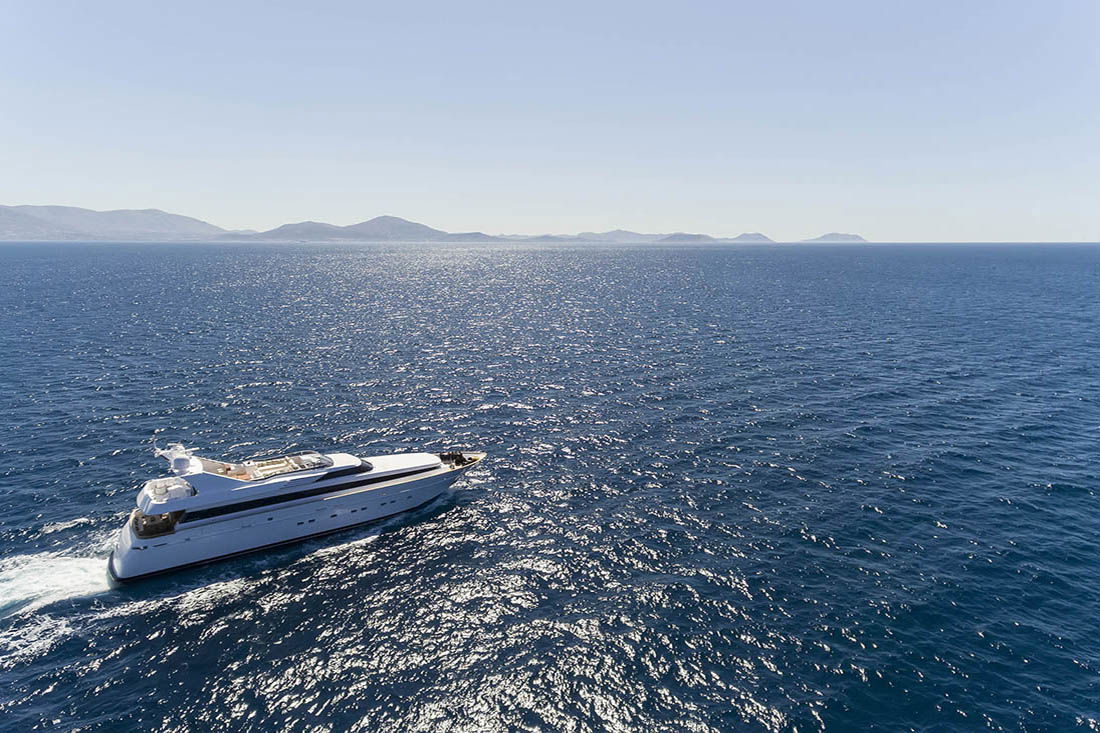 Cantieri di Pisa Akhir 105S