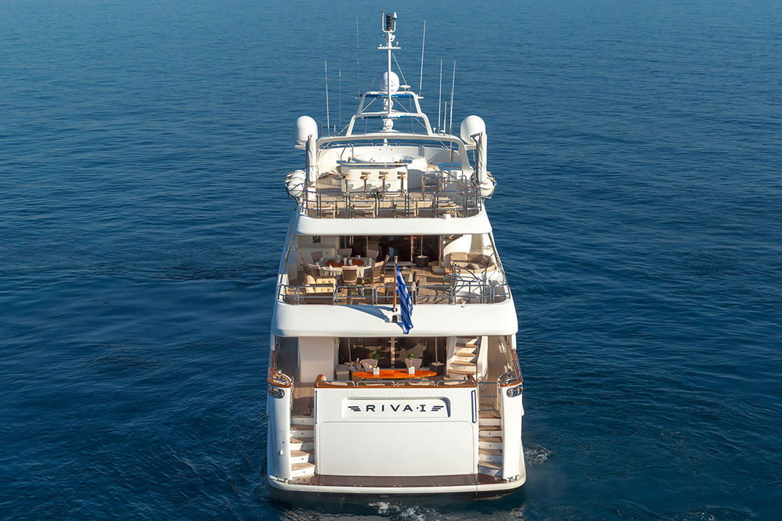 Benetti Classic 120