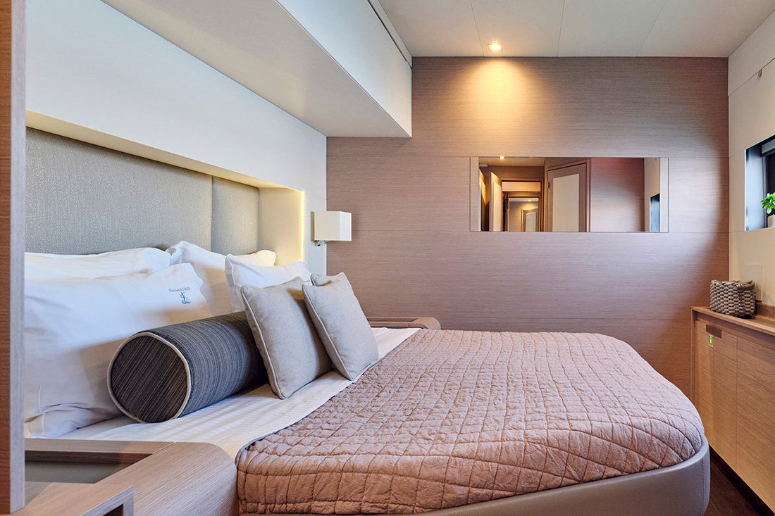 Fountaine Pajot Power 67