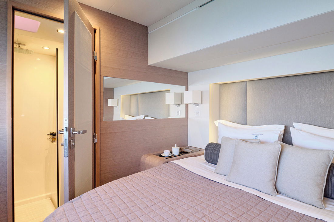 Fountaine Pajot Power 67