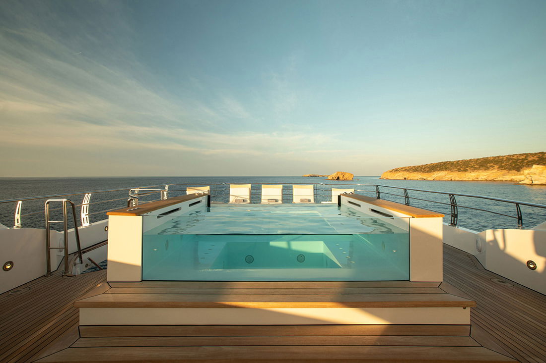 Golden Yachts GY 52