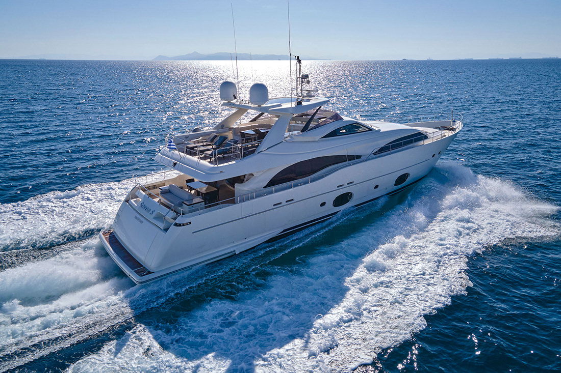 Ferretti 97 Custom Line
