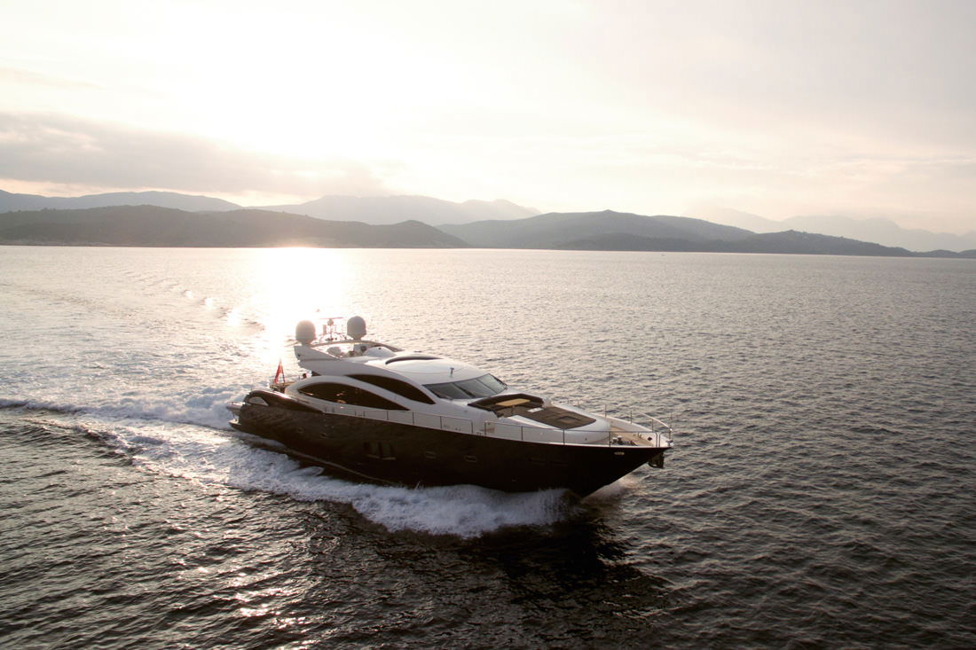 Sunseeker Predator 92