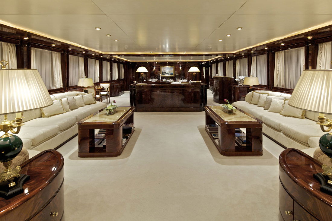 Golden Yachts 134
