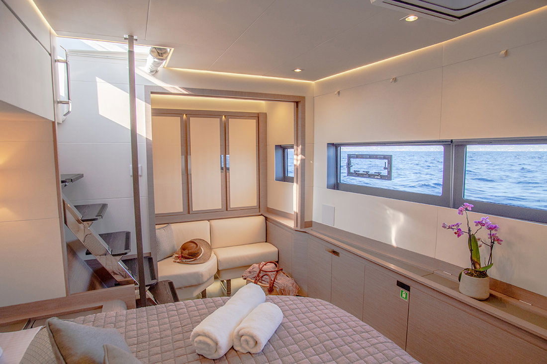 Fountaine Pajot Power 67