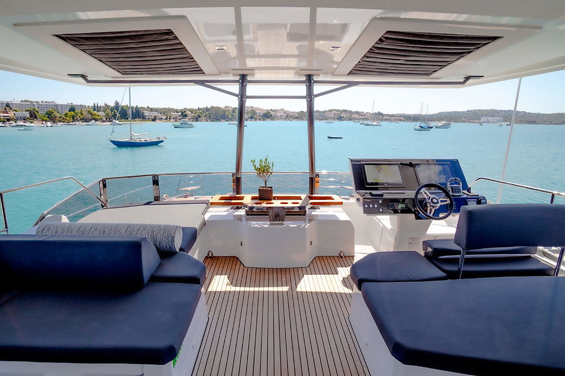 Fountaine Pajot Power 67