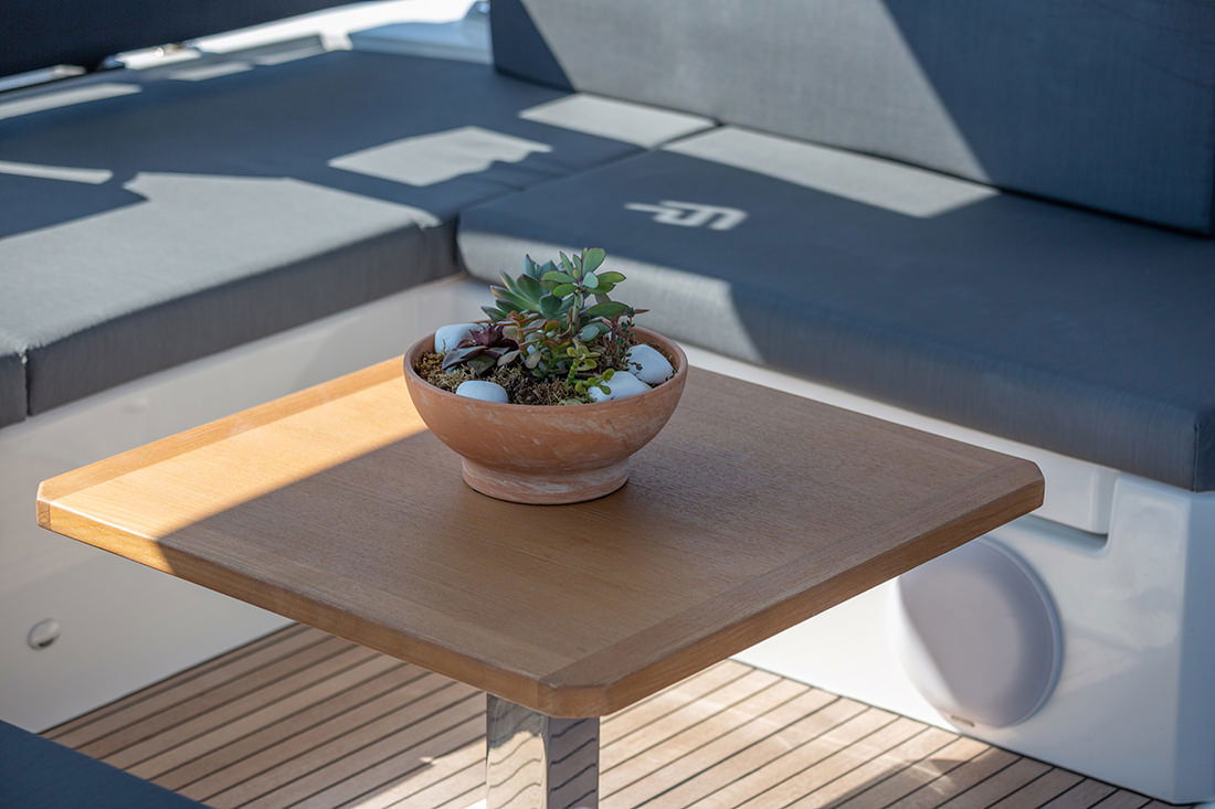 Fountaine Pajot Power 67