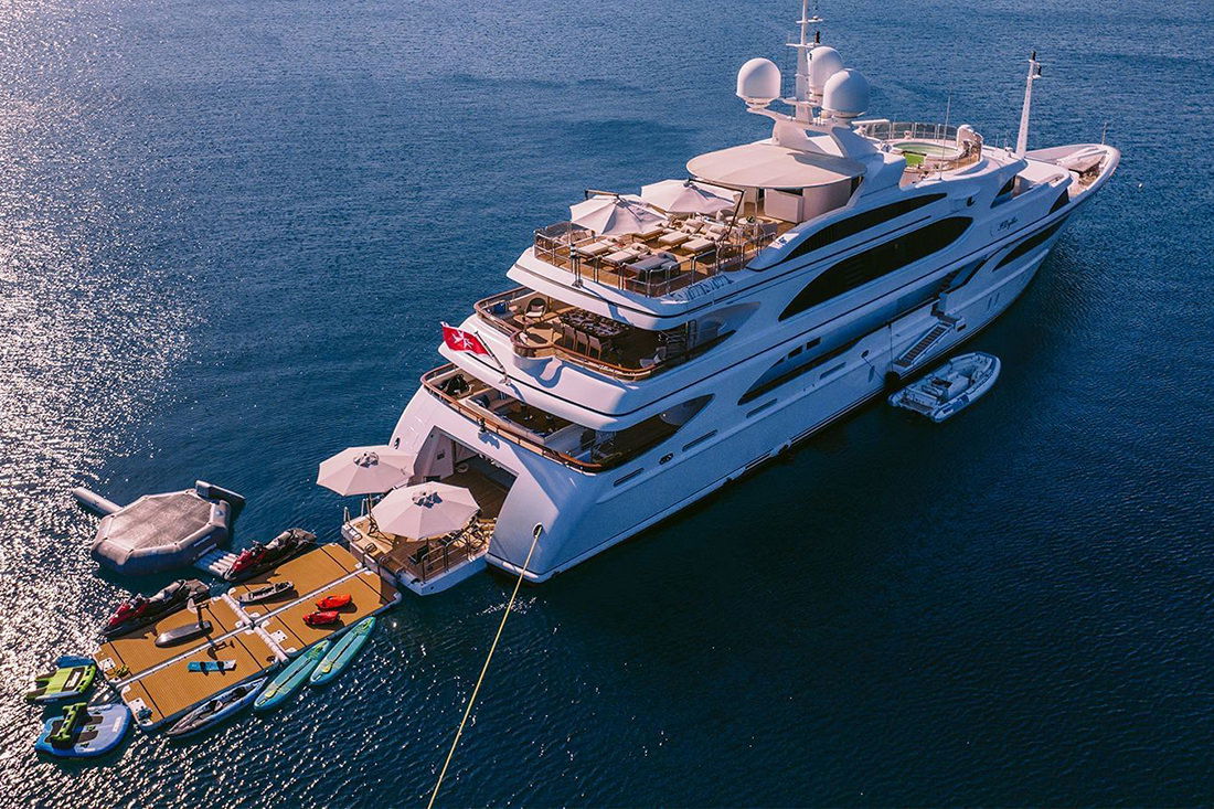Benetti 59