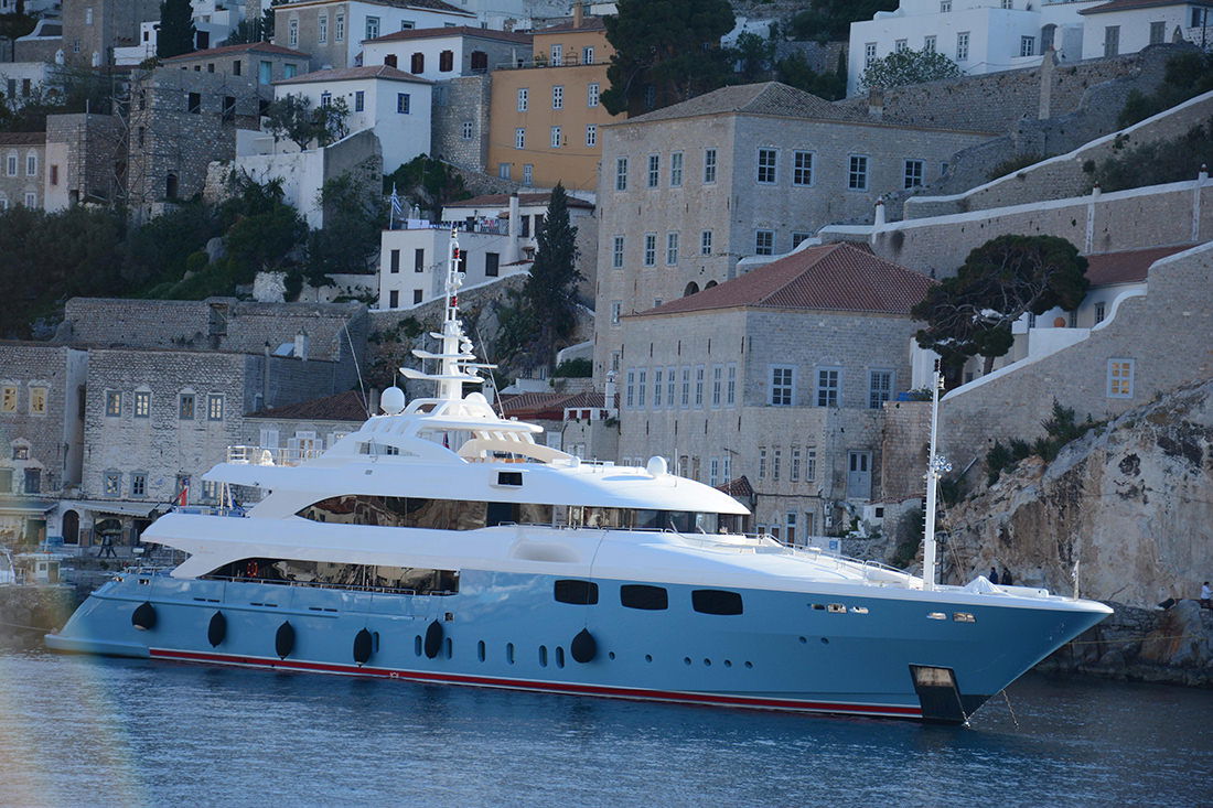 Golden Yachts 175