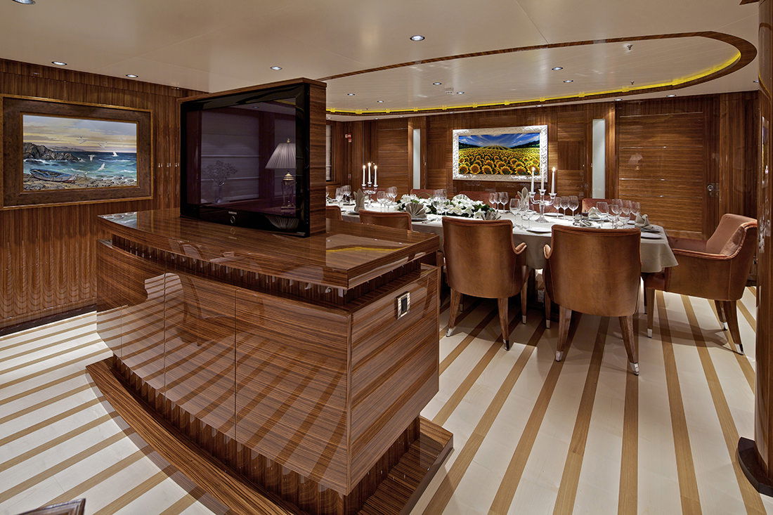 Golden Yachts 175