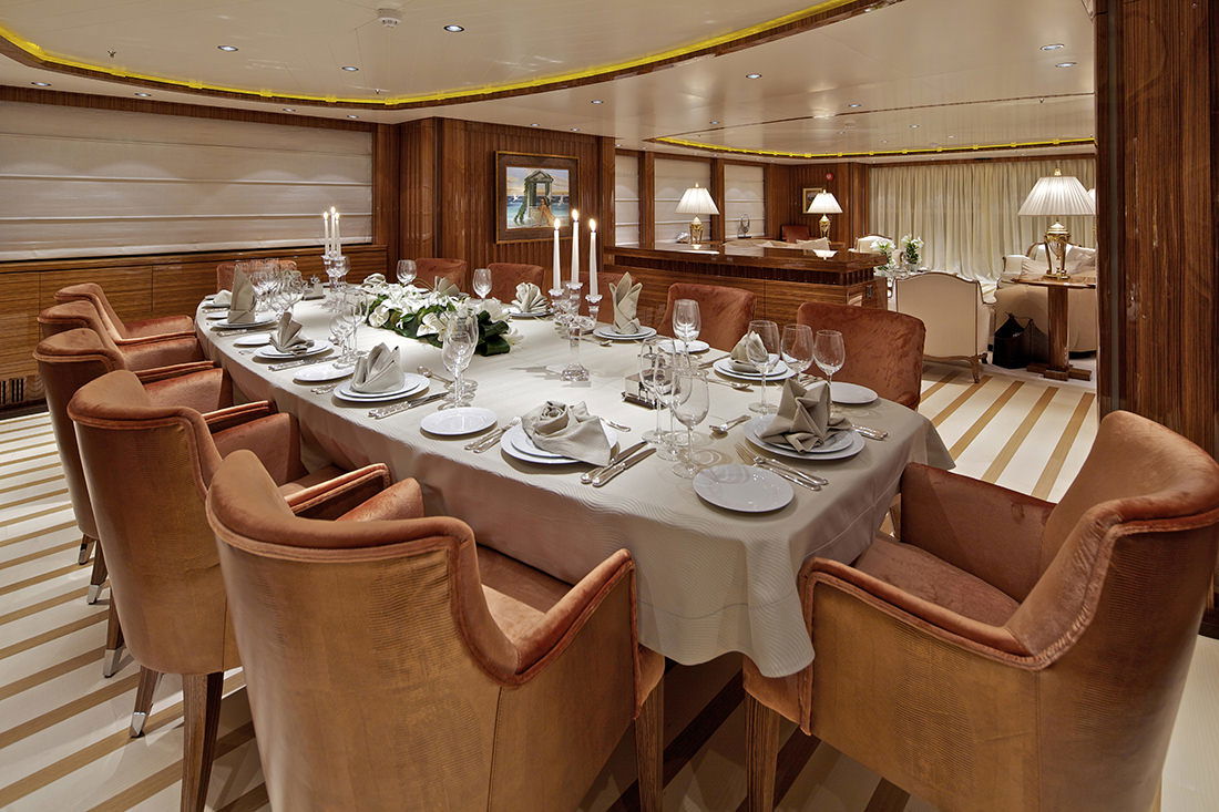 Golden Yachts 175