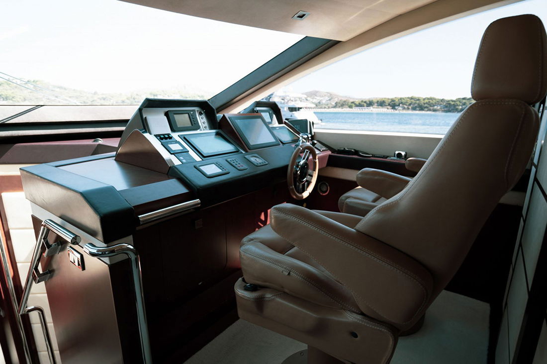 Azimut 95