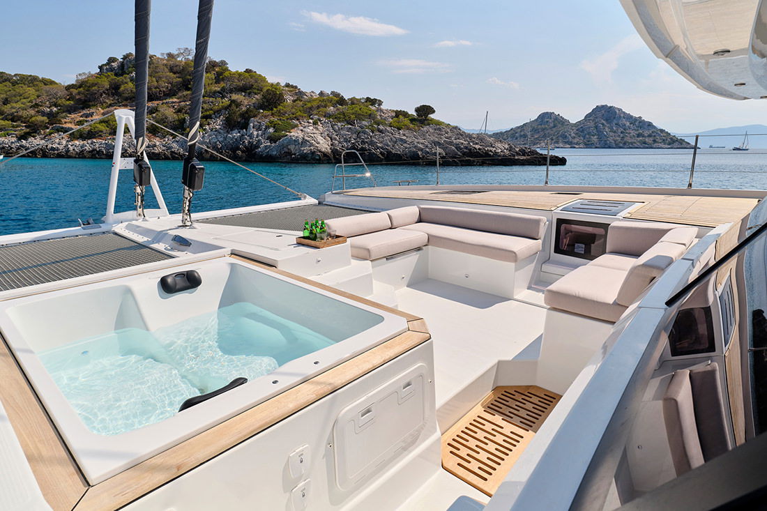 Fountaine Pajot Alegria 67