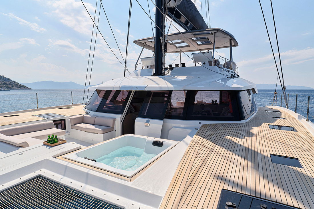 Fountaine Pajot Alegria 67