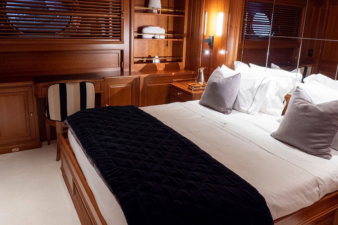 Perini Navi 50 Steel