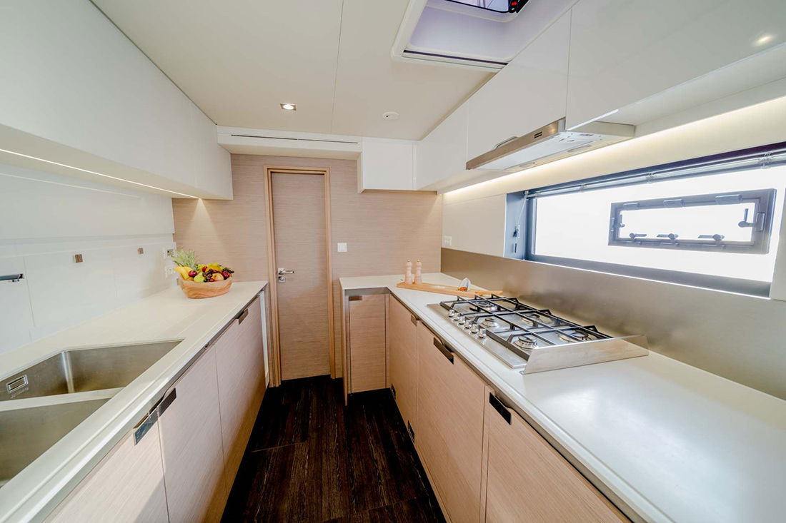 Fountaine Pajot Samana 59