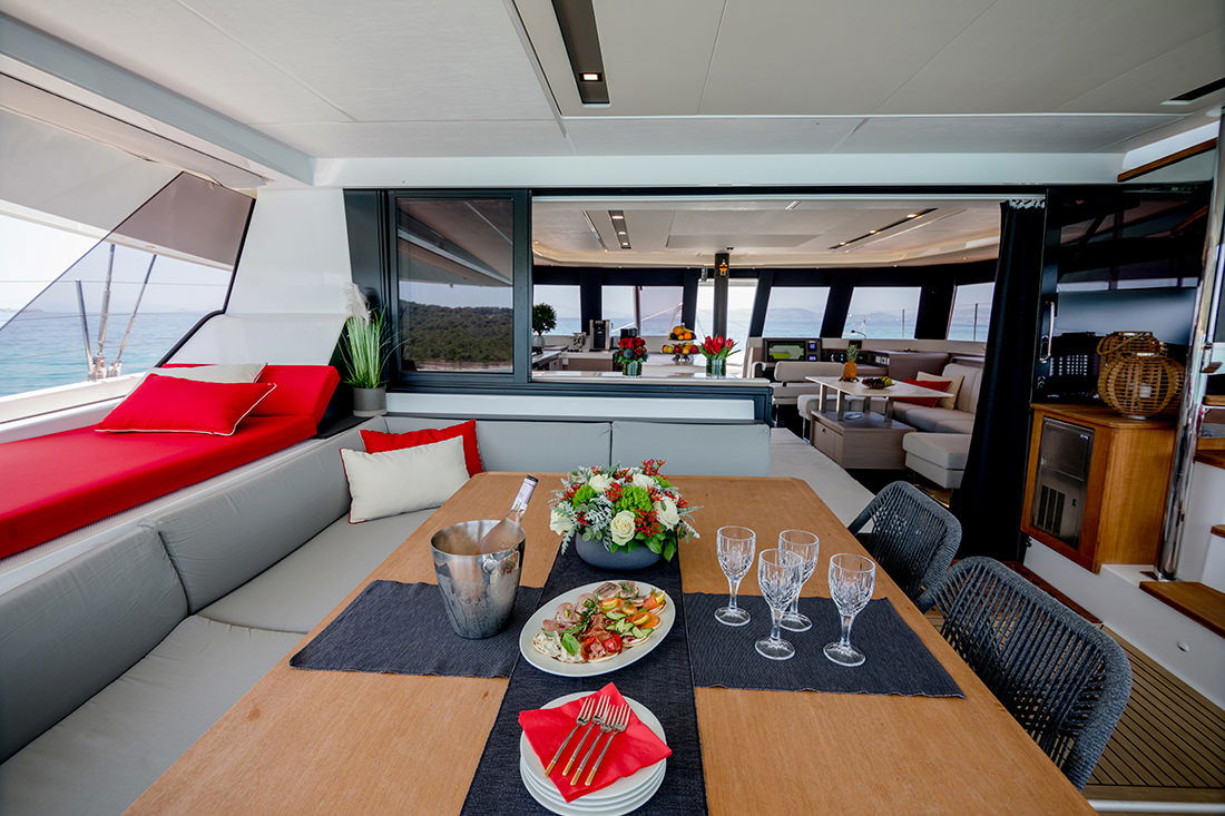 Fountaine Pajot Samana 59